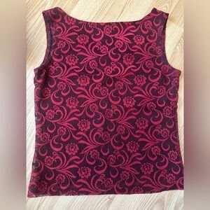 Studio Y Red & Black Lace Floral Sleeveless Top – Size Small – Made in USA